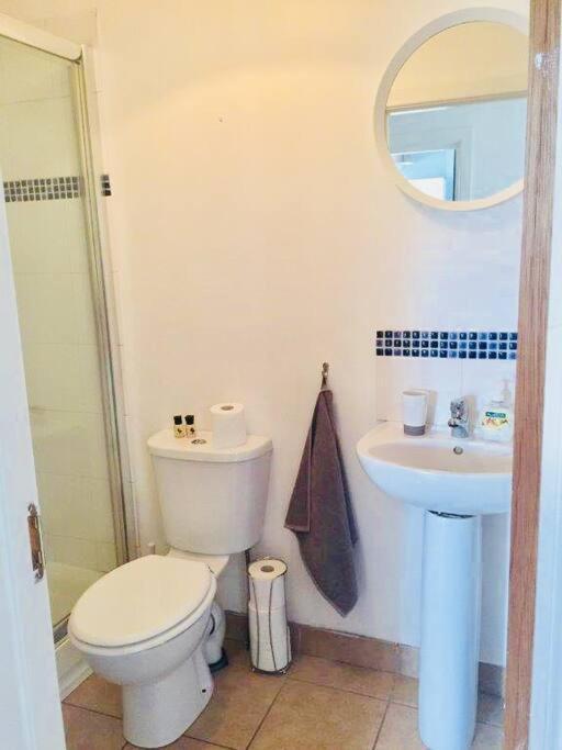 Apartment Flat 7 Eia House *