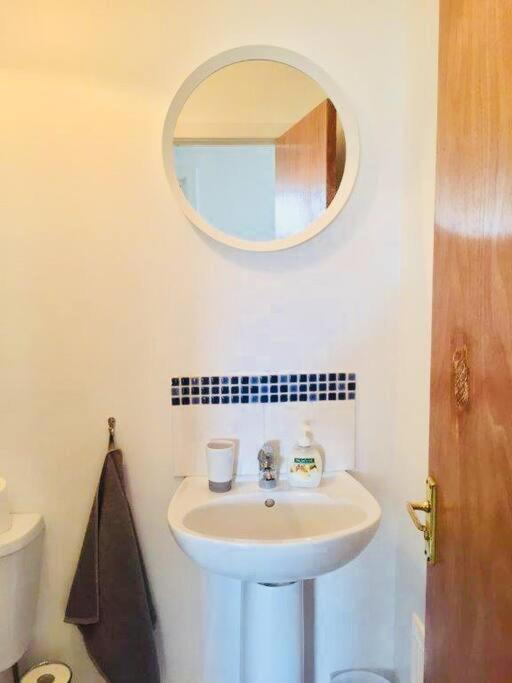 Flat 7 Eia House *