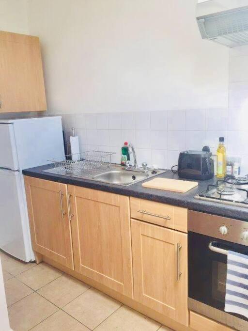 Flat 7 Eia House